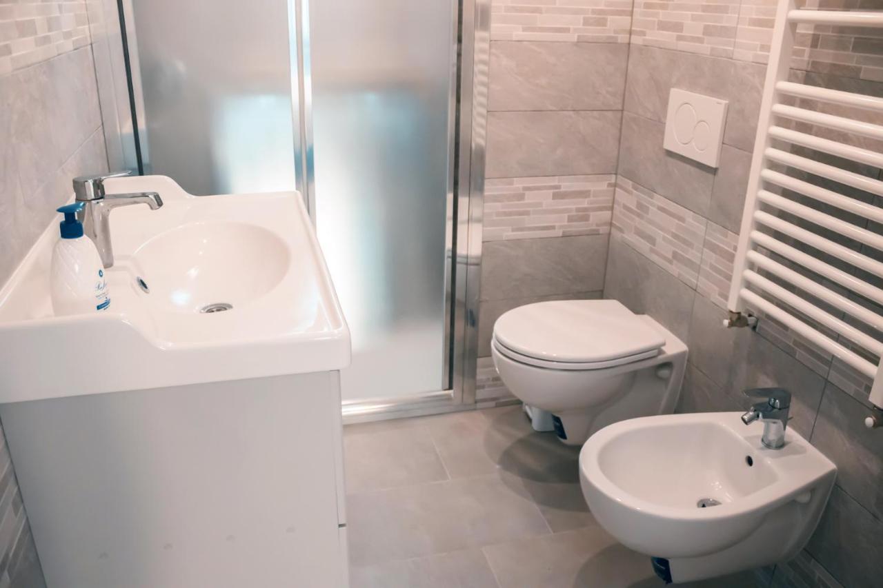 Appartamento Torresi 2 Ancona Exteriör bild
