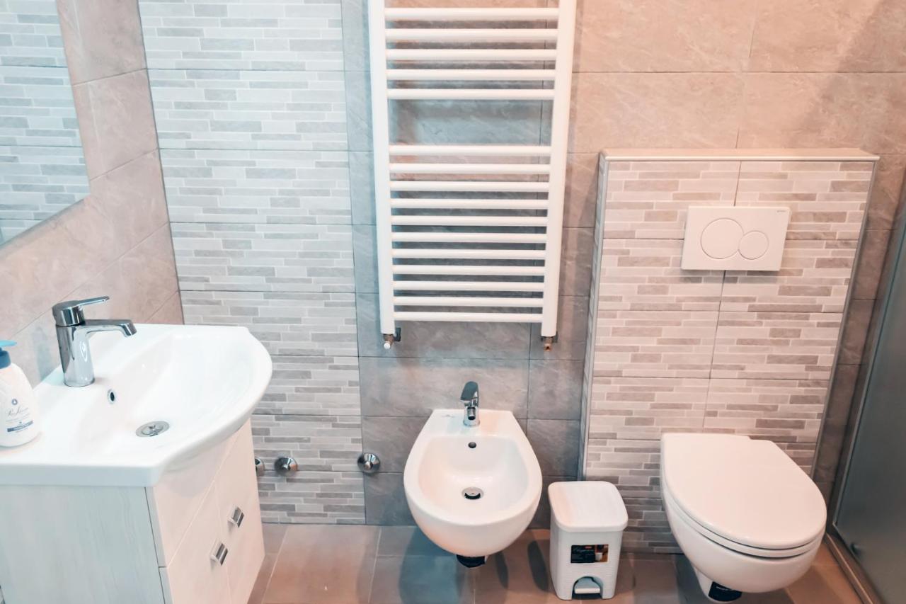 Appartamento Torresi 2 Ancona Exteriör bild